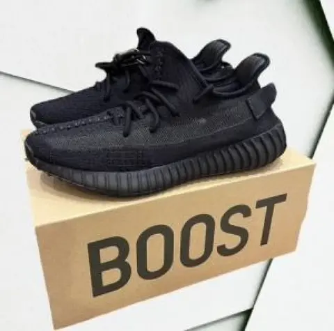 Yeez yy 350 V2 Onyx Semi Ua With Accessories 447
