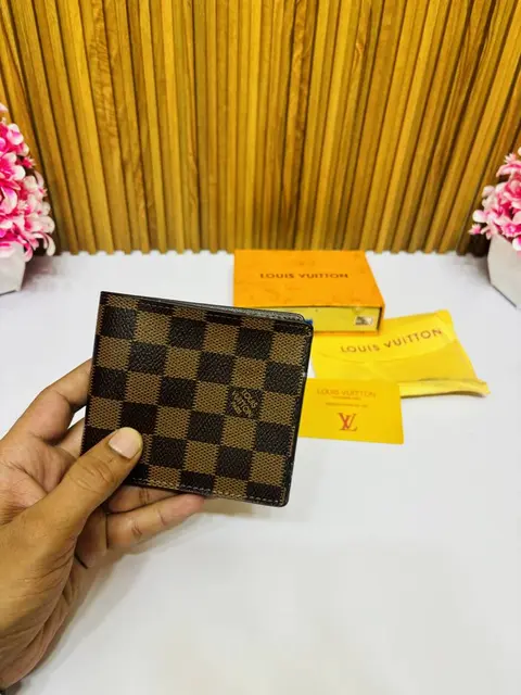 112 LV LOUIIS VUITTON PREMIUM QUALITY WALLET 52