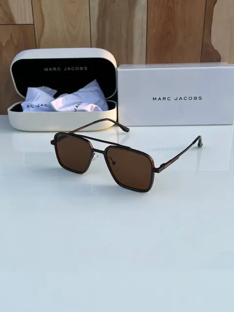 marc jacobs 505 brown