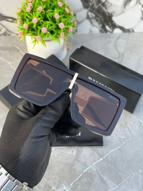 Balmain grand brown