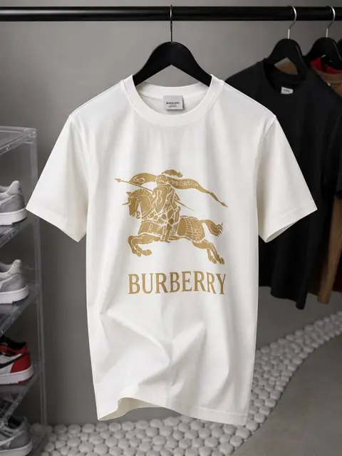 Burberry Premium T-Shirt 1711