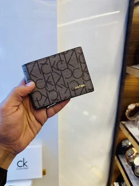 102 CK CALVIN KLINE PREMIUM QUALITY WALLET