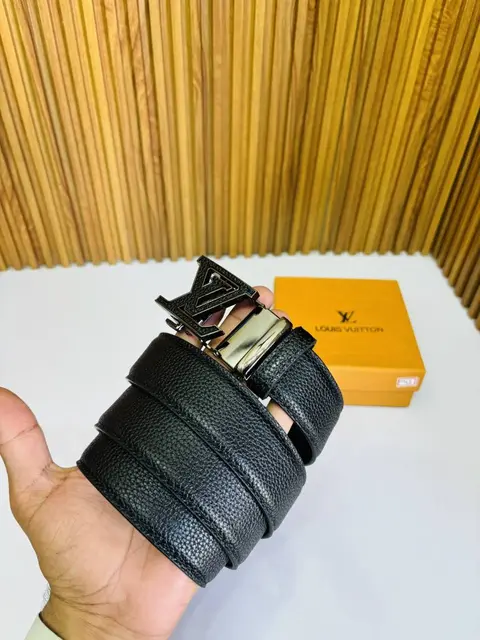 43 LV LOIUS VUTTON PREMIUM QUALITY AUTOMATIC LOCK BELT