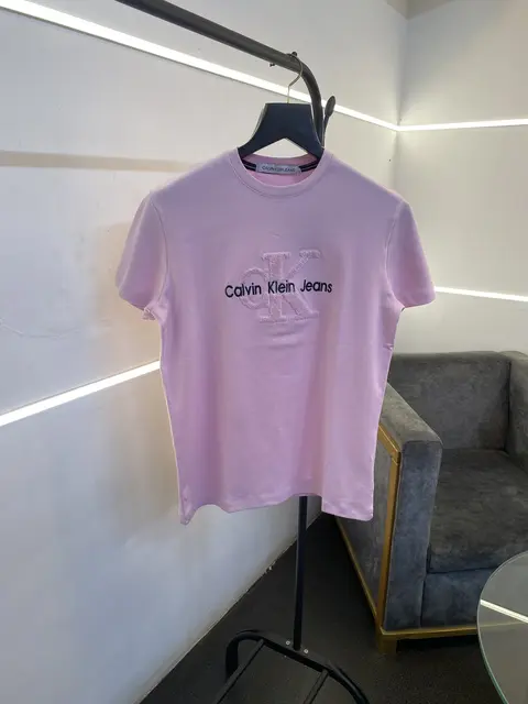 Calvin kline imported round neck tshirt pink sale