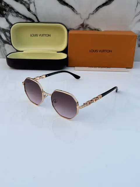 Louis Vuitton 430 gold pink