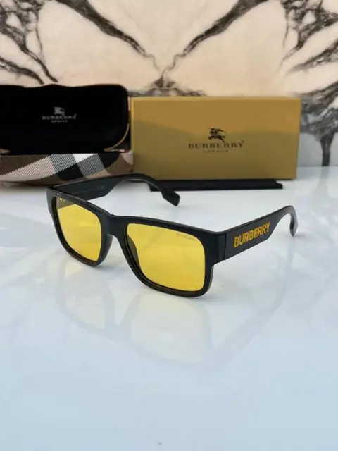 Burberry 69019 yellow