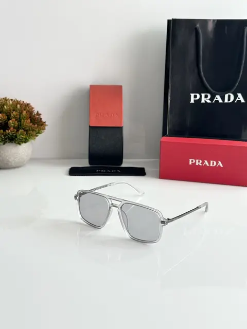PR 70 Grey