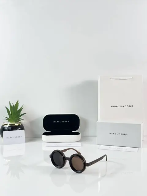 Marc Jacobs Adjustable 8357 Brown