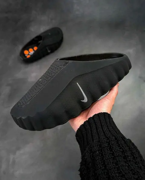 Nike Mind 001 Black slide 6033