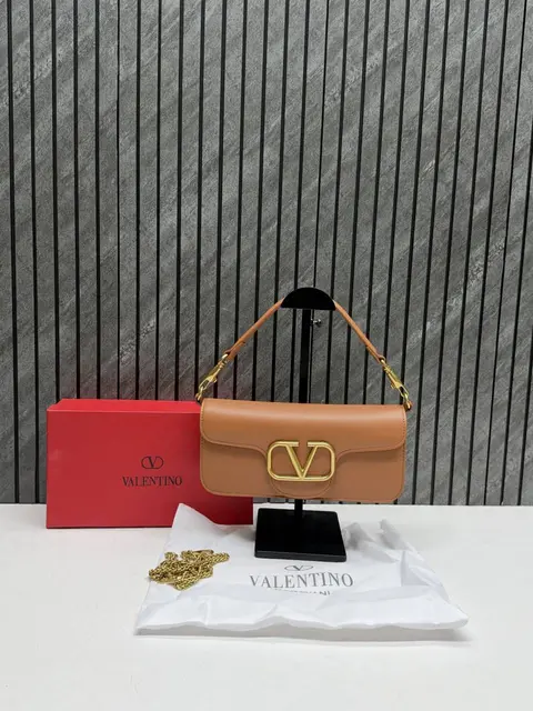 Valentinno Loco Large ShoulderBag With OriginalBox & DustCover
