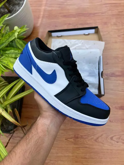Nike Air Jordan 1 Low Alternate Royal Toe