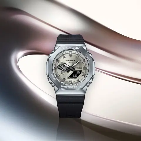 Casio g shock gm2100