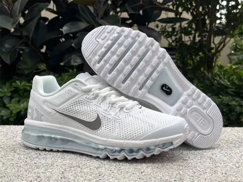 Nike Air Max 2013 Triple White