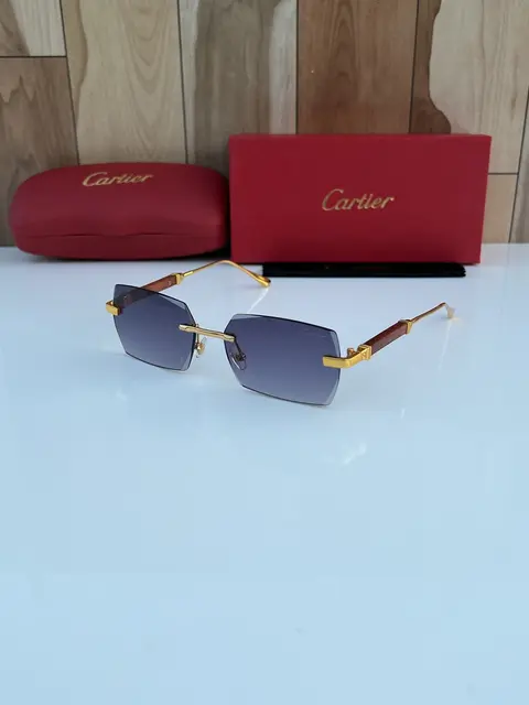 Cartier 5529 gold black shaded