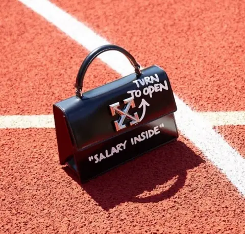 Of White X Salary Inside 1.4 Gummy Jitney Bag With Original Magnet Box