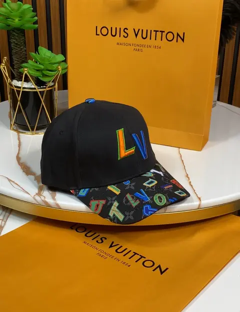 Louis Vuitton Embroidered Front Logo Alphabetic Black Premium Unisex Cap With Safety Box