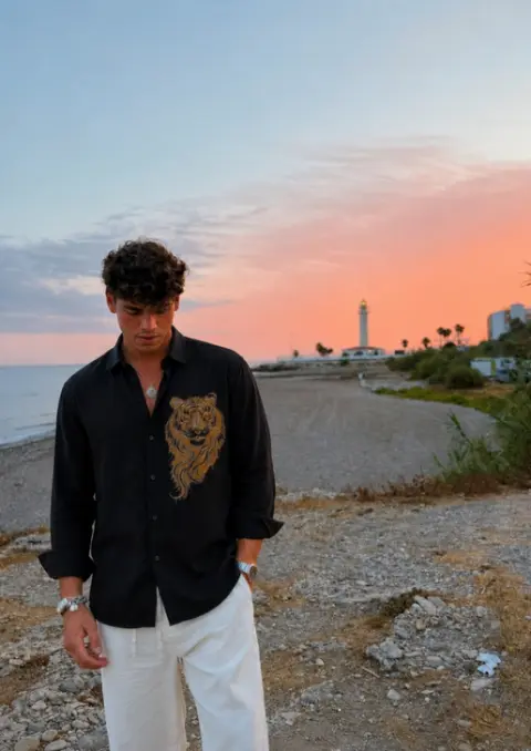 GUCCXI IMPORTED xSTORE ARTICLE TIGER DIAMOND SHIRT BLACK xx