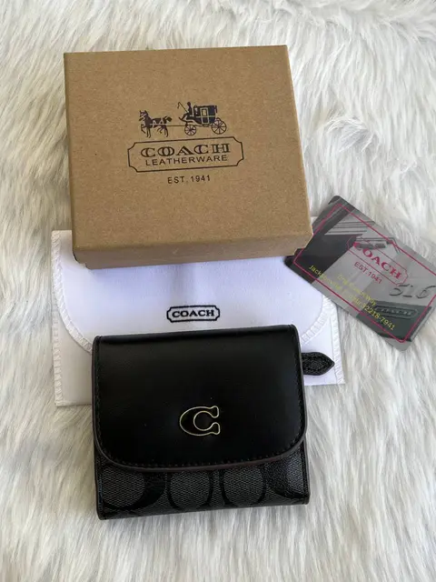Coach 115 Trifold Wallet With OriginalBox DustCover Card