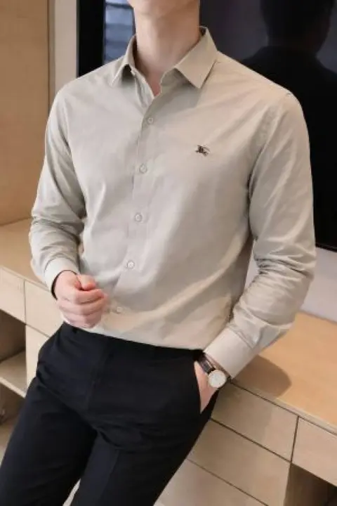 Burberry IMPORTED STORE ARTICLE SHIRT