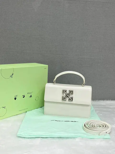 Of White X White Shoulder Bag With Original MagnetBox