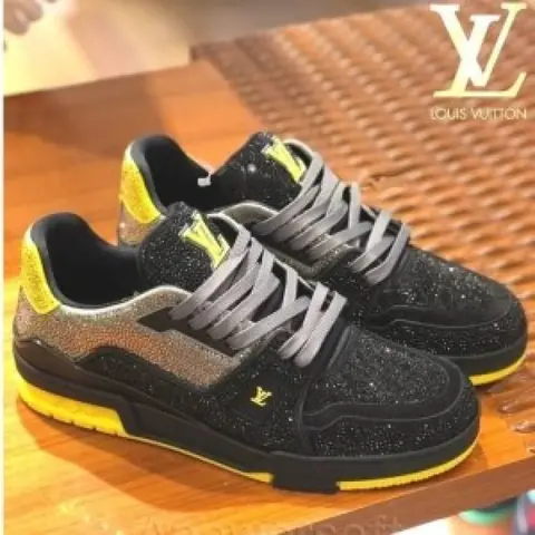 Louis Vuitton Crystal Covered LV Trainer Black fix