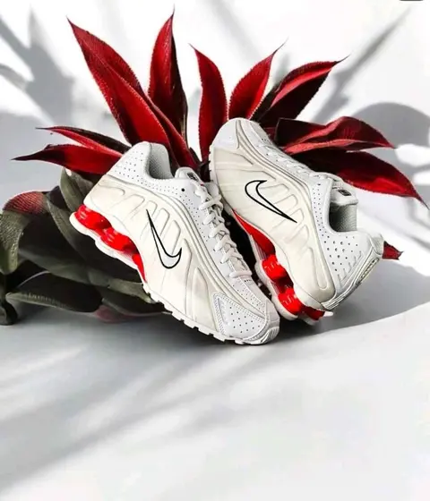 Nike Shox R4 White Red Phantom