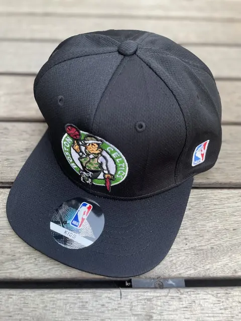 Boston Celtics All Black Premium Unisex Cap (With Box) 450