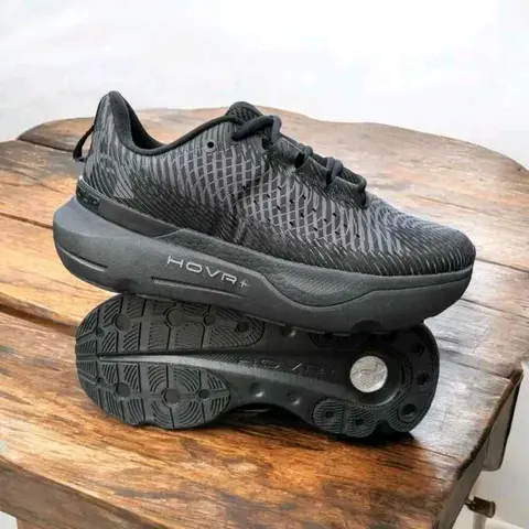 under armorr Infinite Pro Black