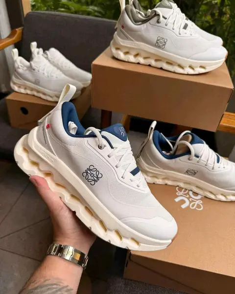 Loewe x On cloudtilt 2 0 White Navy