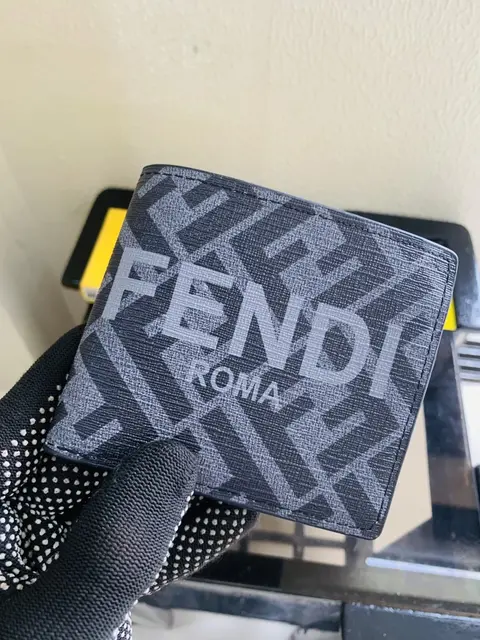 11 FENDY PRINTED PREMIUM QUALITY WALLET WITH BOX