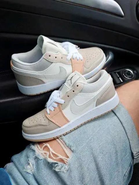 Nike Air Jordan 1 Low Milan