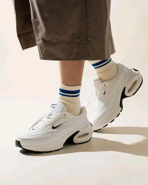 Nike AirMax Portal Sail white 1095