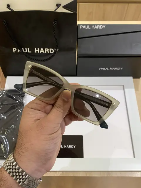 Paul hardy 3242 green