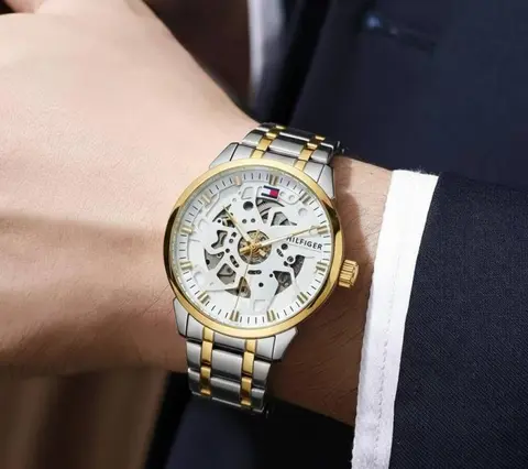 Tommy Hilfigar Automatic