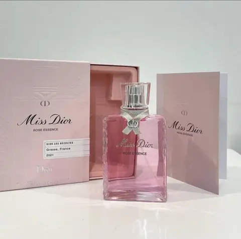 MISS DIYOR ROSE ESSENCE PREMIUM