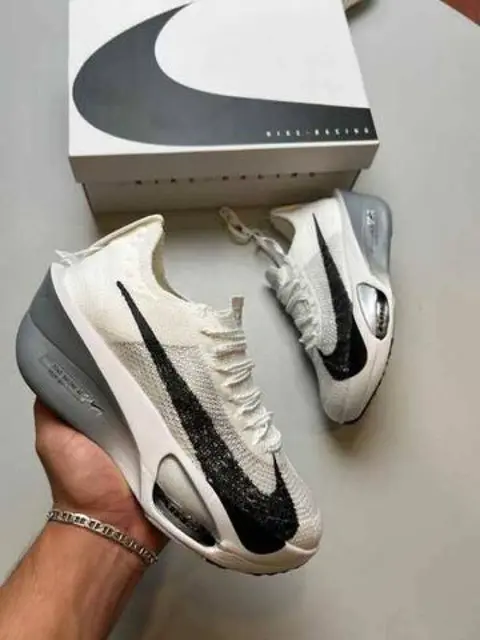Nike Air zoom Alphafly 3 white grey