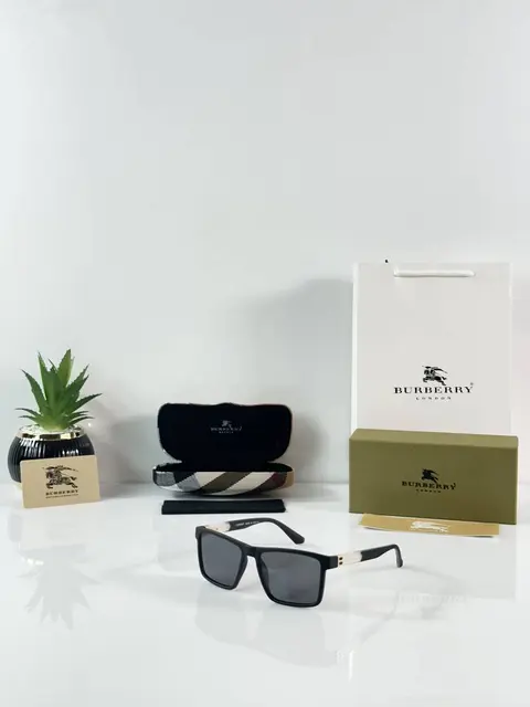 B.B 8233 Mate Black