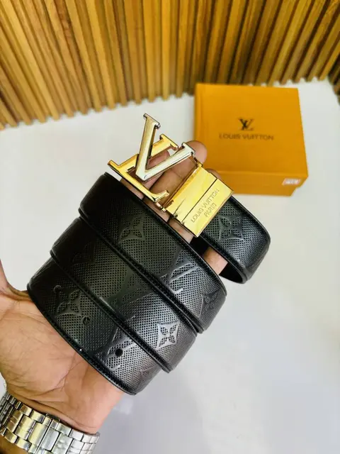 19 LV LOIUS VUTTON PREMIUM QUALITY REVERSIBLE BELT