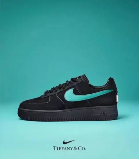 Nike AIRFORCE 1 LOW TIFANY AND CO SEMI UA 172