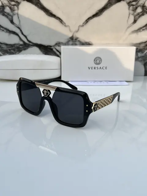 Versace 215 black