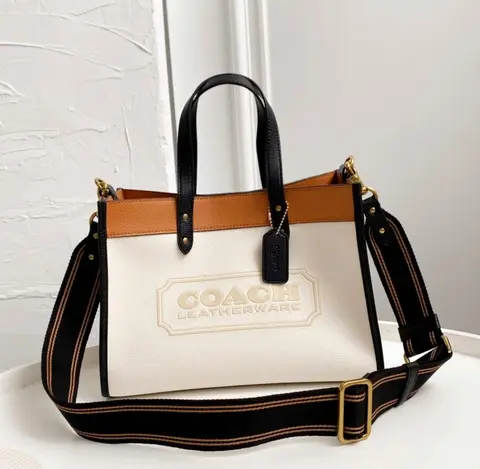 Coach Field Tote 30 With Original Box