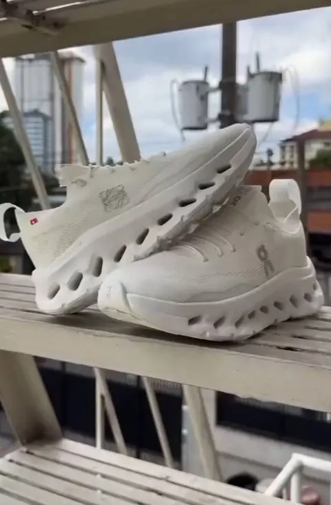 loewe x on cloudtilt 2 0 triple white