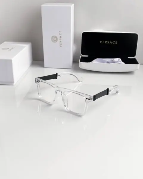 Versace 1911 transparent