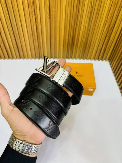 11 LV LOIUS VUTTON PREMIUM QUALITY REVERSIBLE BELT