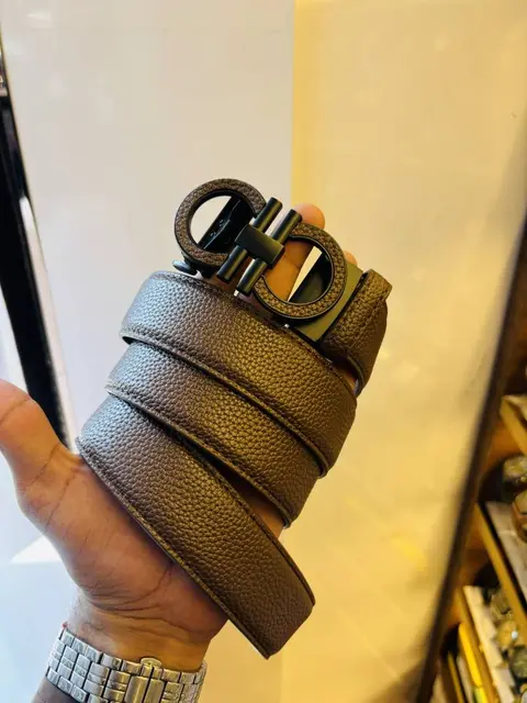 19 SF SALVATORE FERAGAMO PREMIUM QUALITY AUTOMATIC LOCK BELT