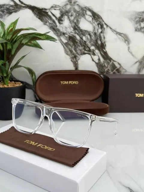 Tom forr 602 transparent