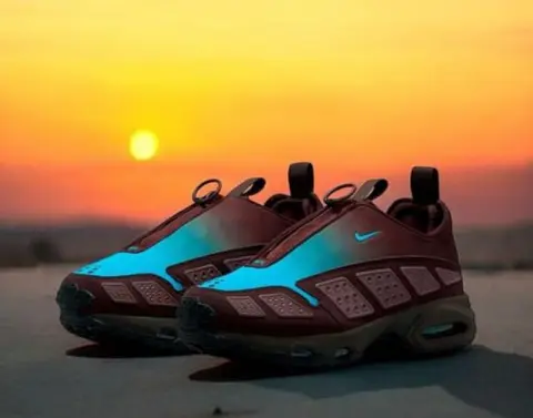 Nike airmax sndr burgundy crush baltic blue