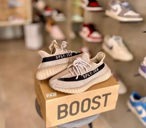 Adidas Yeezy 350v2 Slate