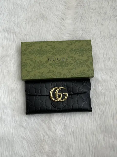 Gucci 84 Trifold Wallet With OriginalBox
