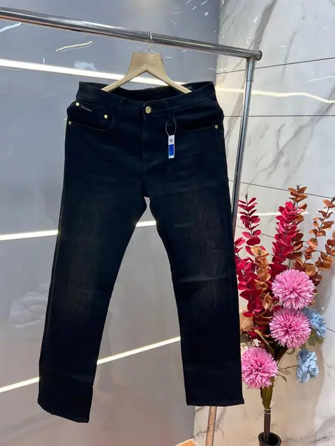 Dolce and gabban a green shade imported lycra straight fit ankle lenght denim wit etal logo Sale Offer 3347